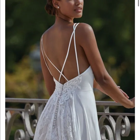 Sincerity by Justin Alexander Boho Wedding Dress - Picture 7 of 8